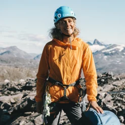 New Bergans Cecilie Light Wind Anorak - Lush Yellow