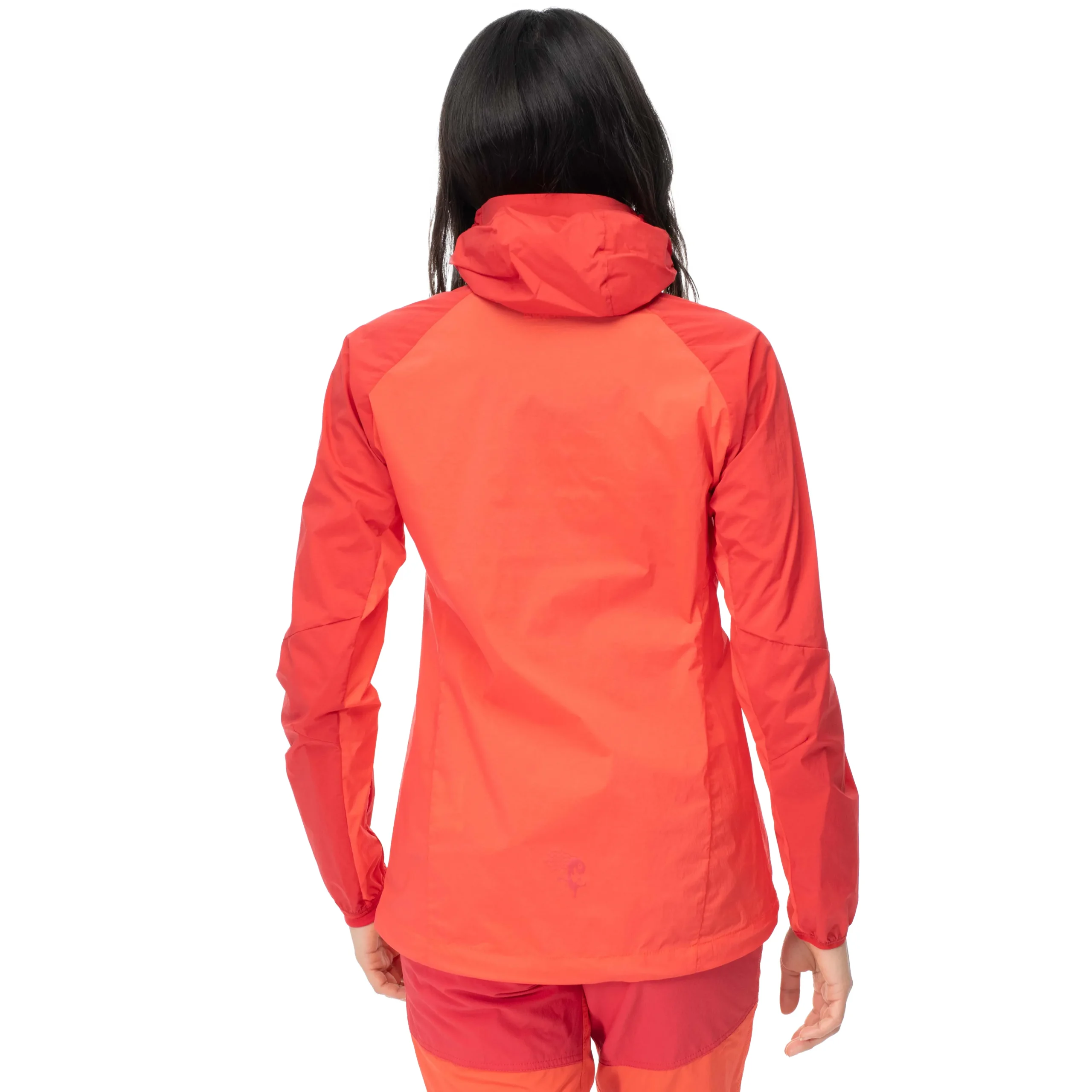 Sale Bergans Cecilie Light Wind Anorak - Energy Red
