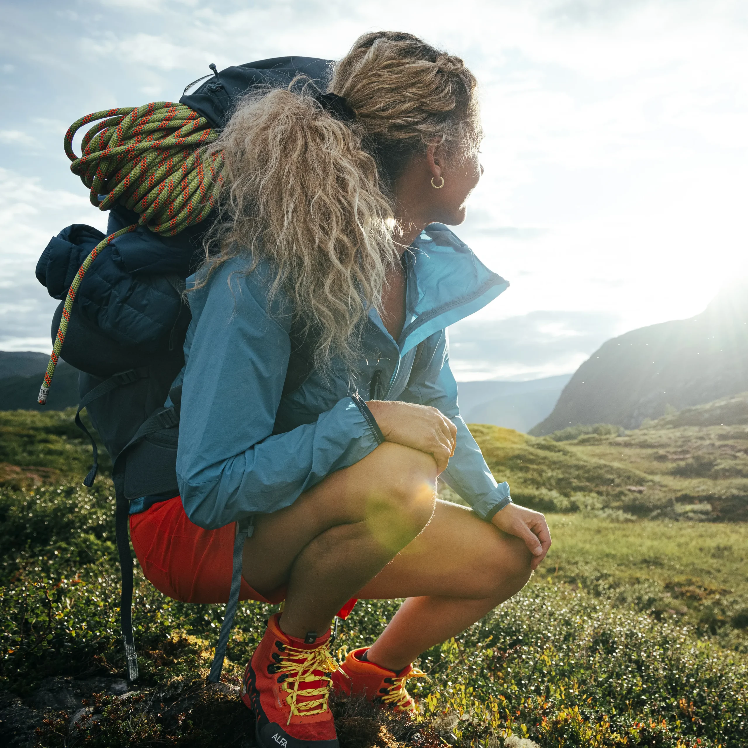 Outlet Bergans Cecilie Light Wind Anorak - Clear Ice Blue