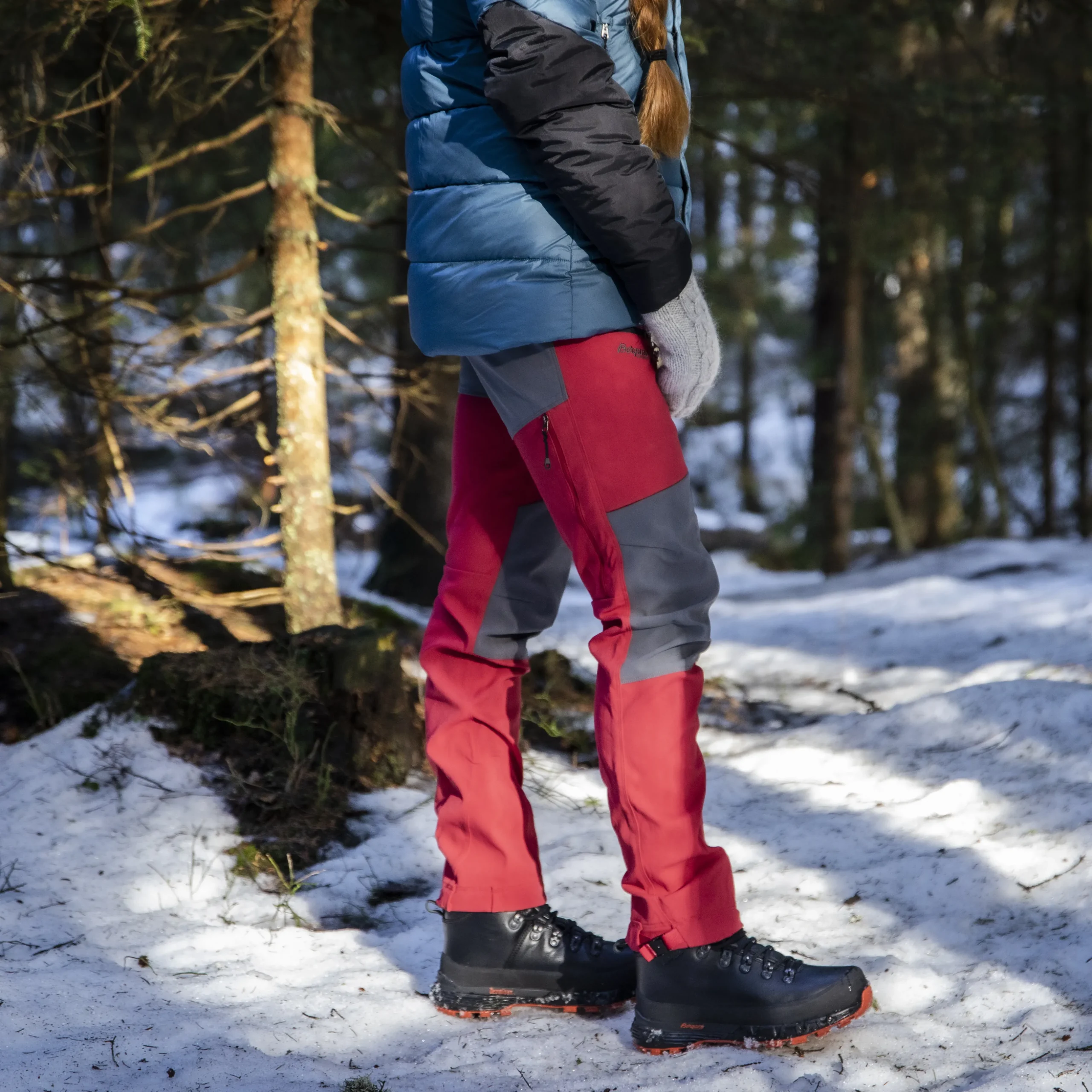 Cheap Bergans Fjorda Trekking Hybrid W Pants - Red / Solid Dark Grey