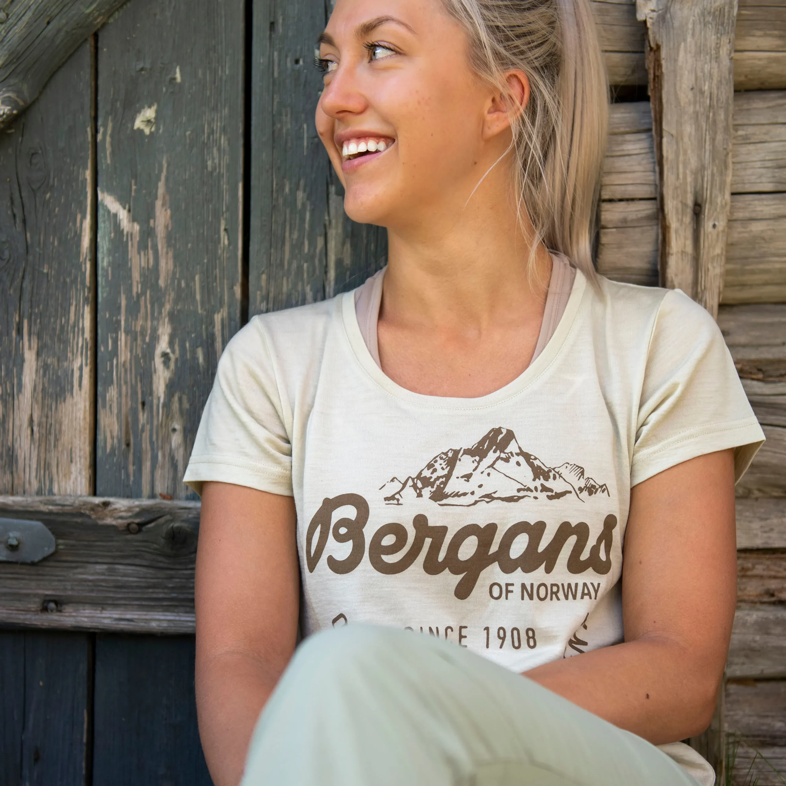 Best Sale Bergans Graphic Wool W Tee - Chalk Sand