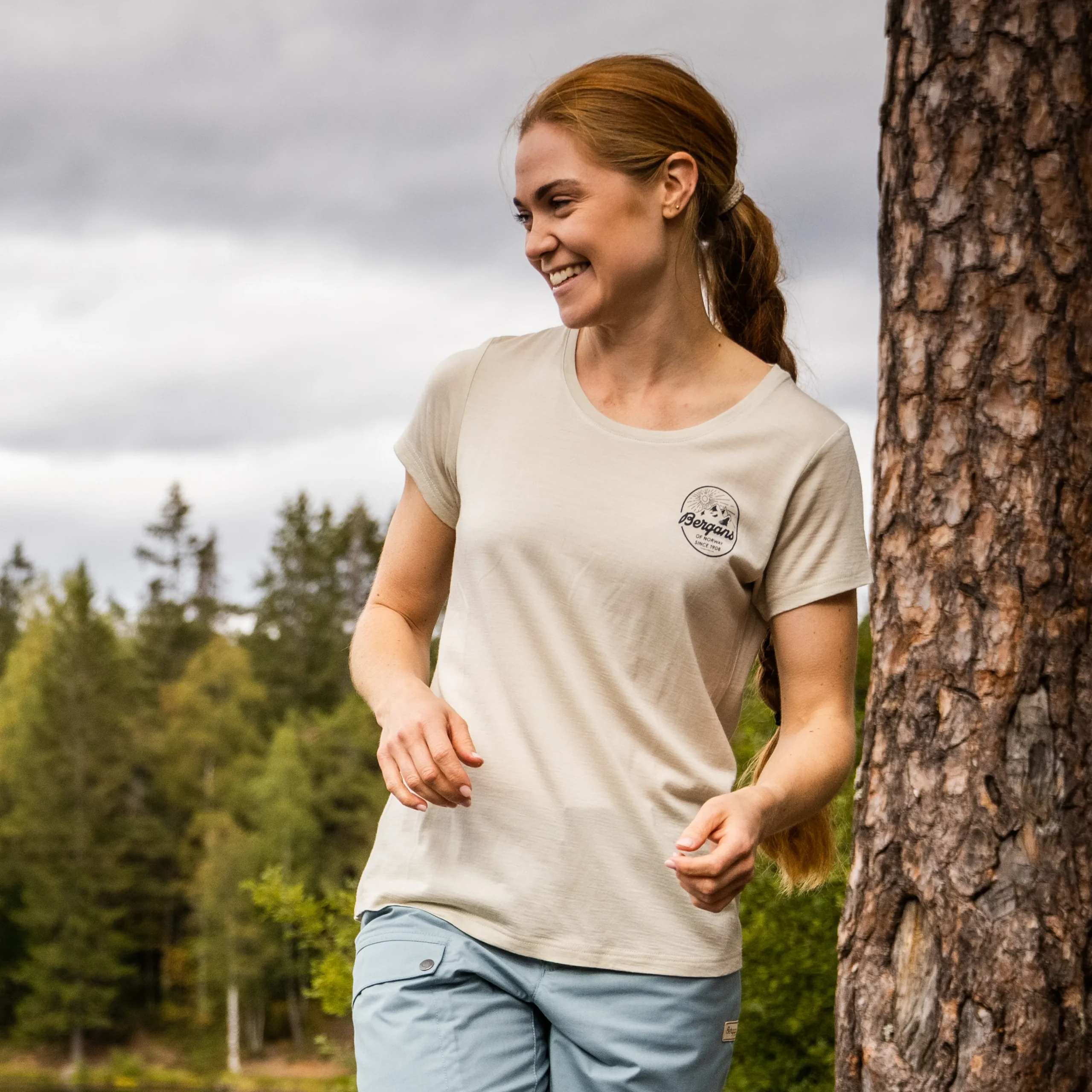 Fashion Bergans Graphic Wool W Tee - Chalk Sand