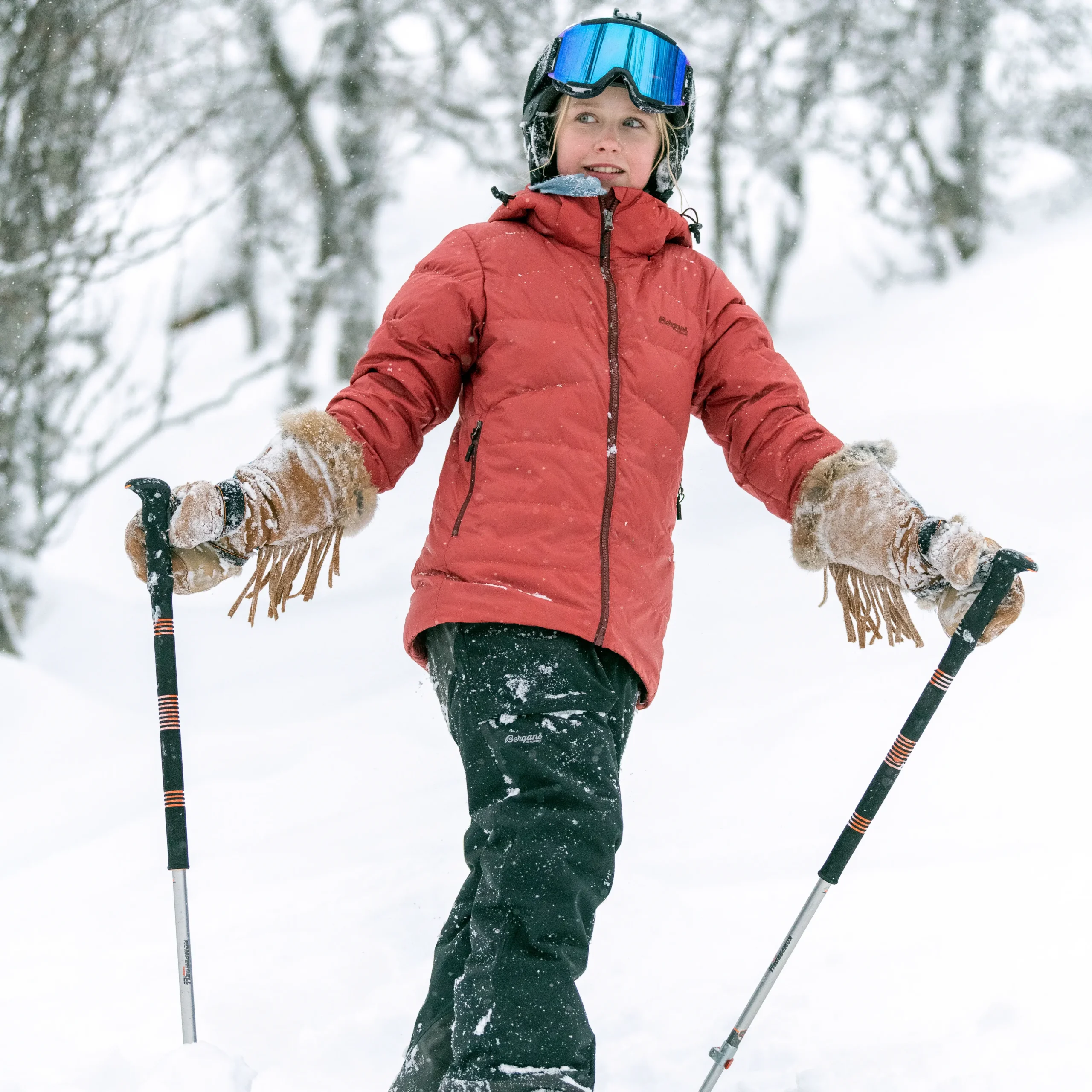 Discount Bergans Knyken Insulated Youth Loosefit Pants - Black