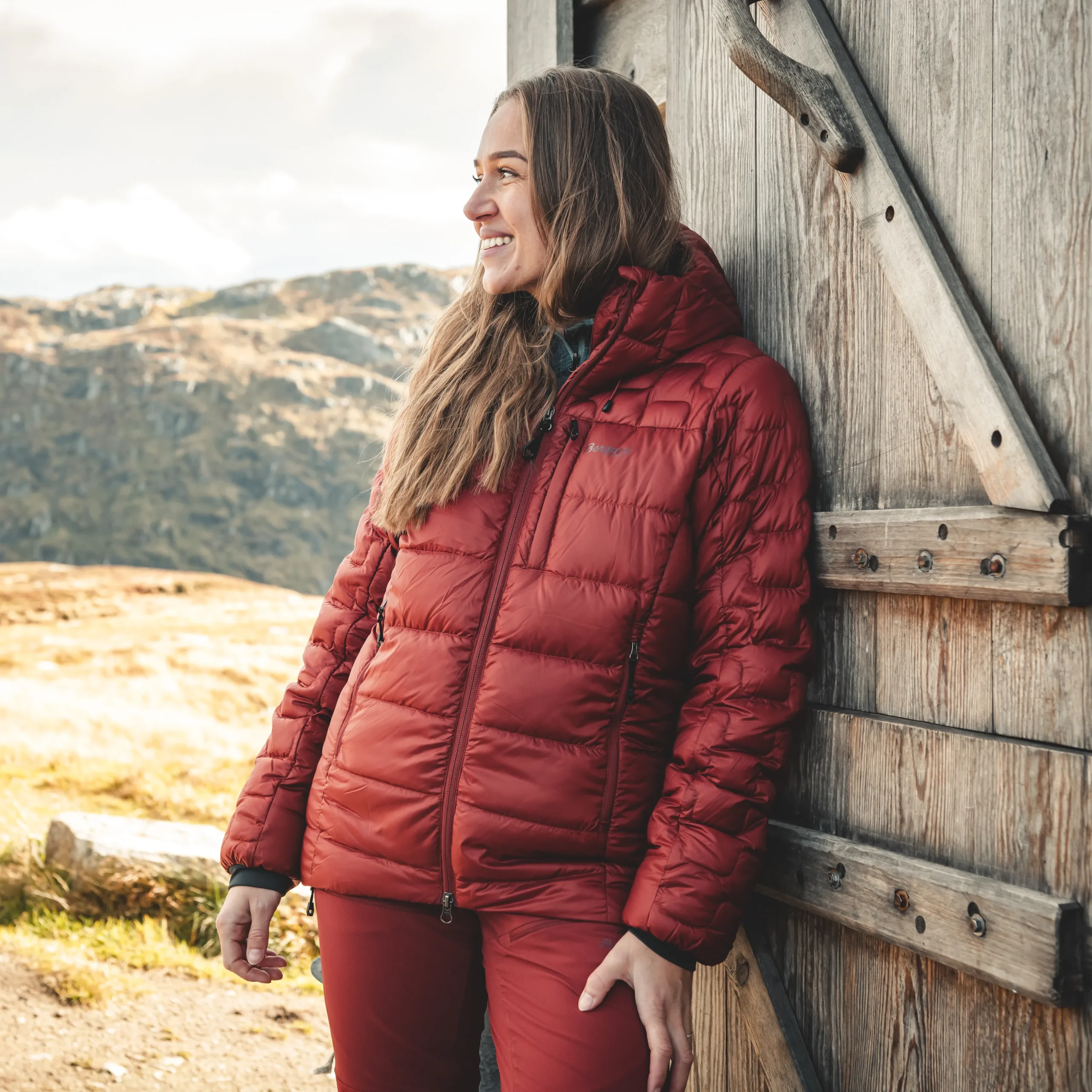 Hot Bergans Magma Medium Down Jacket W/Hood Women - Chianti Red