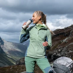 Best Sale Bergans Rabot Lt Windbreaker W Jacket - Jade Green / Orion Blue