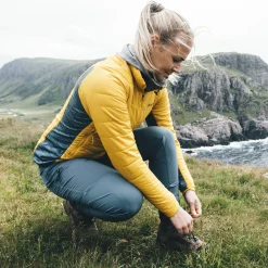 Fashion Bergans Rabot V2 Insulated Hybrid W Jacket - Light Golden Yellow