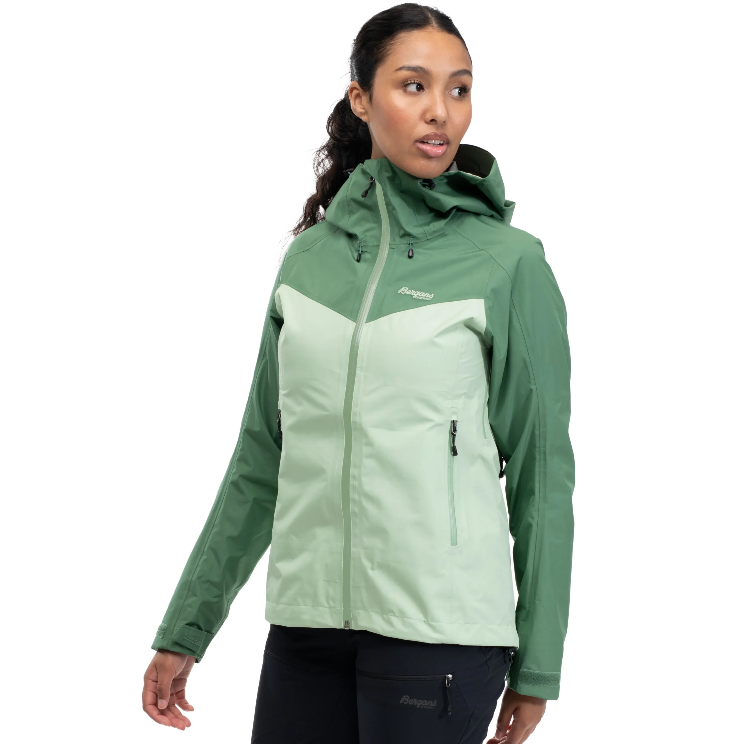 Flash Sale Bergans Skar Light 3L Shell Jacket Women - Light Jade Green / Dark Jade Green