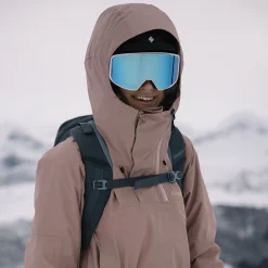 Cheap Bergans Stranda V2 Insulated Anorak - Powder Pink