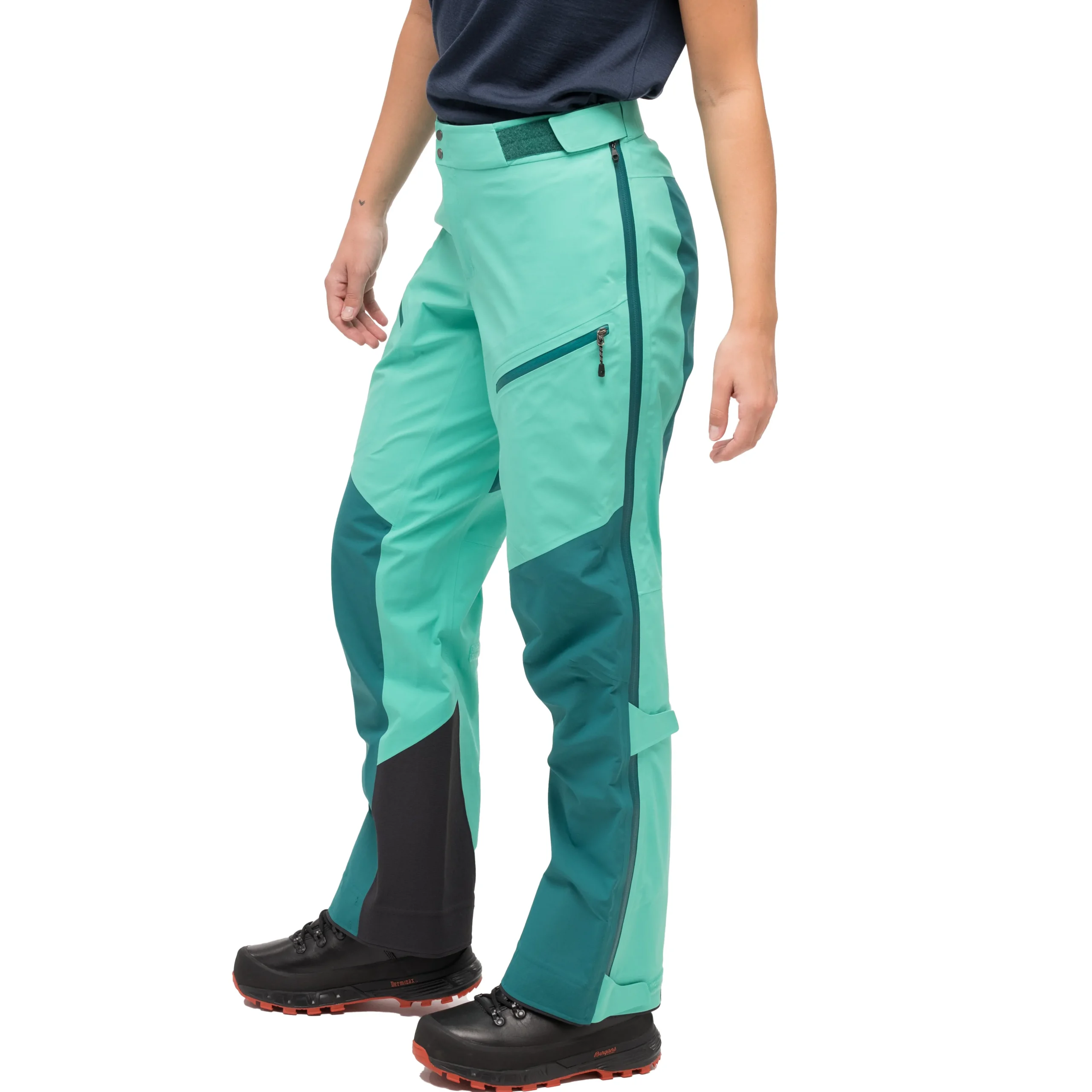 Shop Bergans Tind 3L Shell Pants Women - Light Malachite Green / Malachite Green