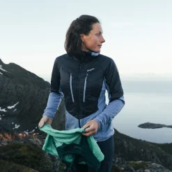 Discount Bergans Tind Light Insulated Jacket Women - Navy Blue / Blueberry Milk