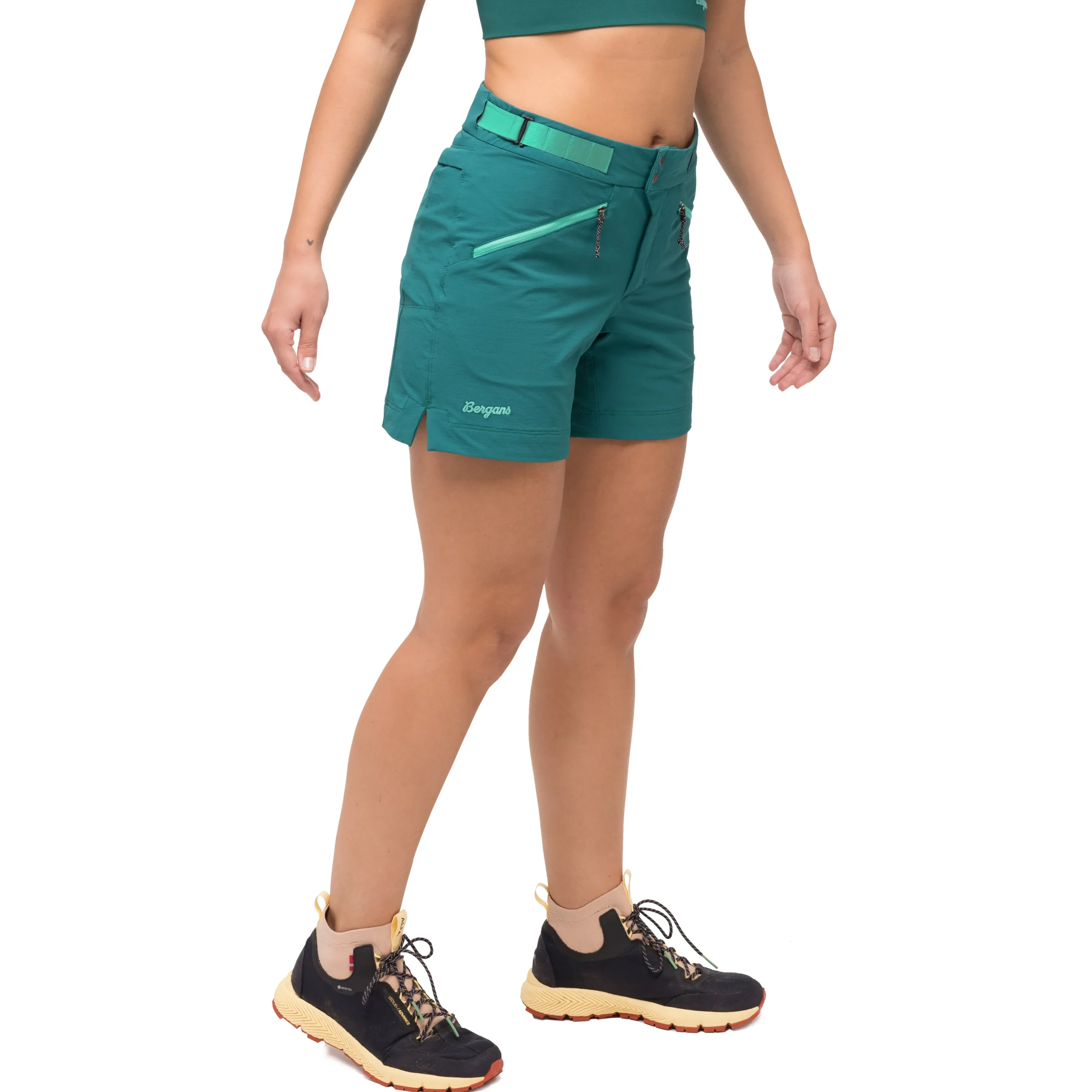 Online Bergans Tind Softshell Shorts Women - Malachite Green