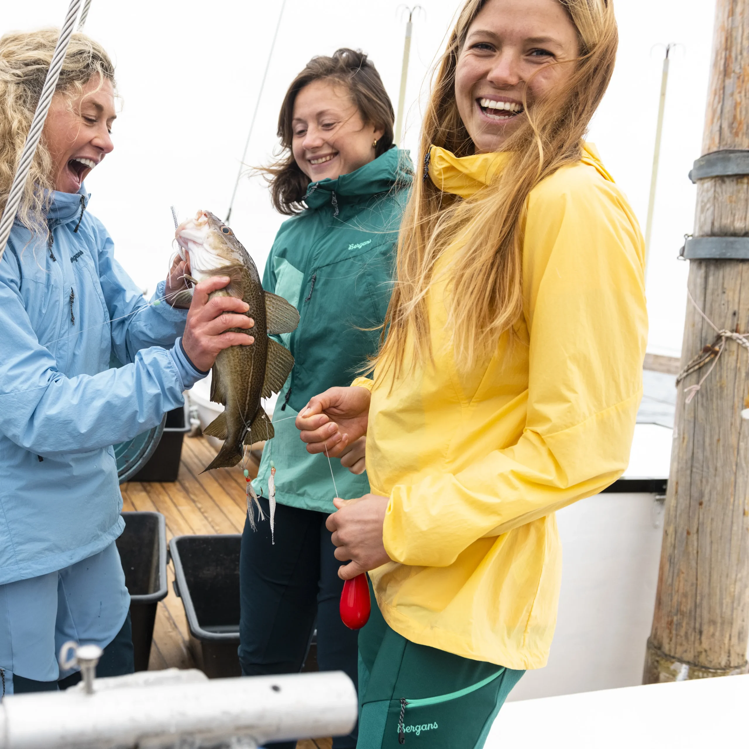 Clearance Bergans Tind Windbreaker Anorak Women - Buttercup Yellow