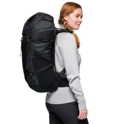 Online Bergans Vengetind W 42 - Black