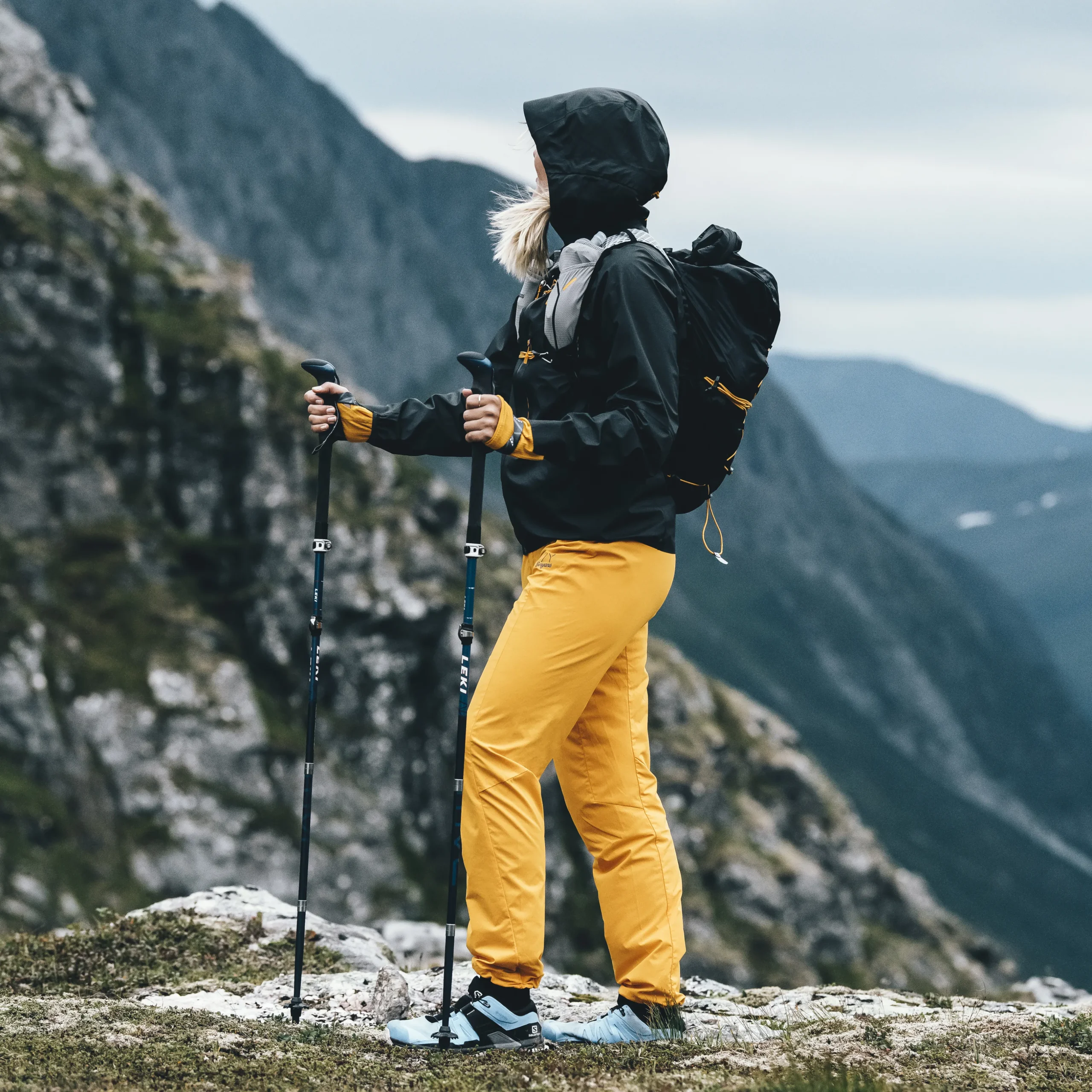 Shop Bergans Y LightLine Vapor Pants Women - Mango Yellow
