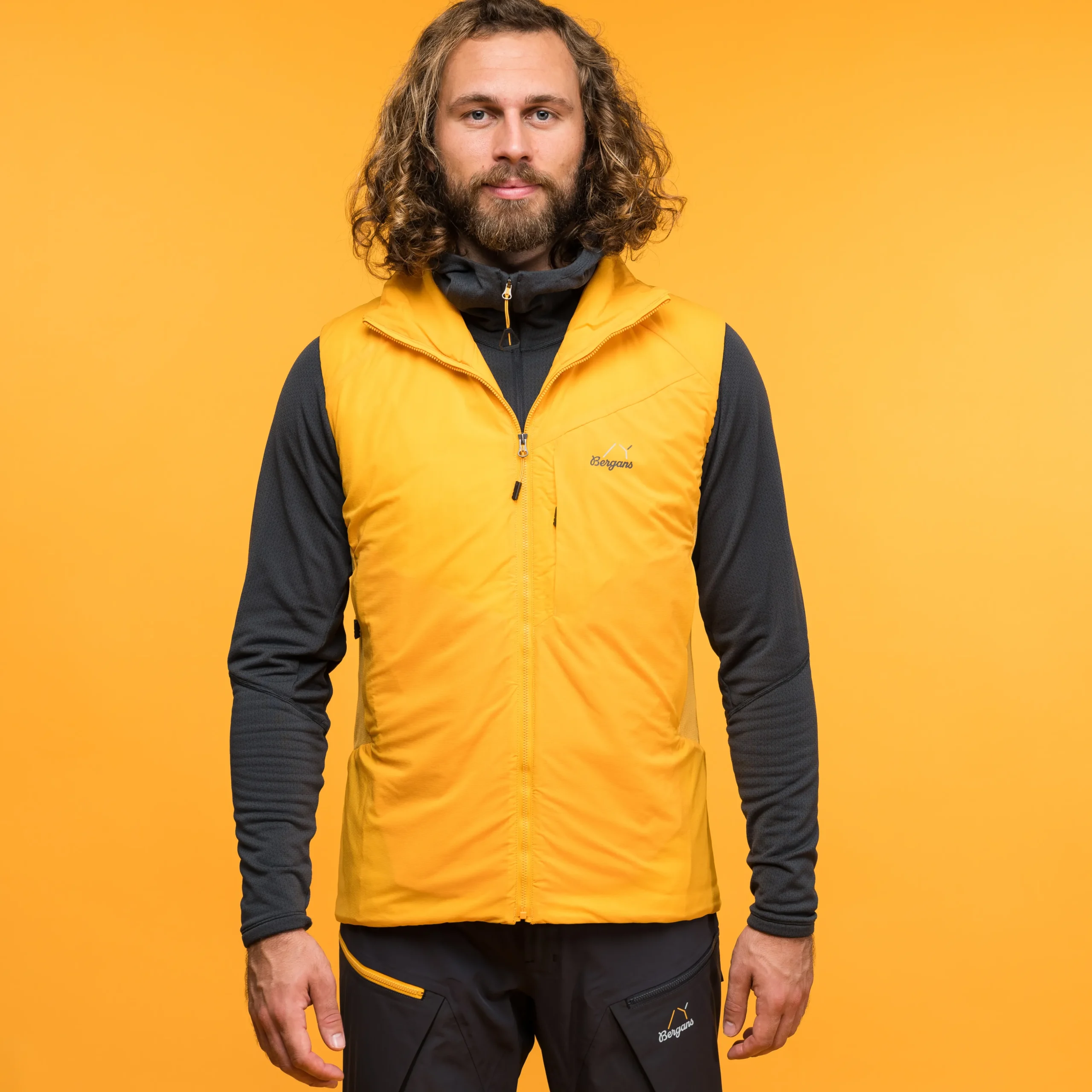 Cheap Bergans Y MountainLine Light Insulated Air Vest Men - Mango Yellow